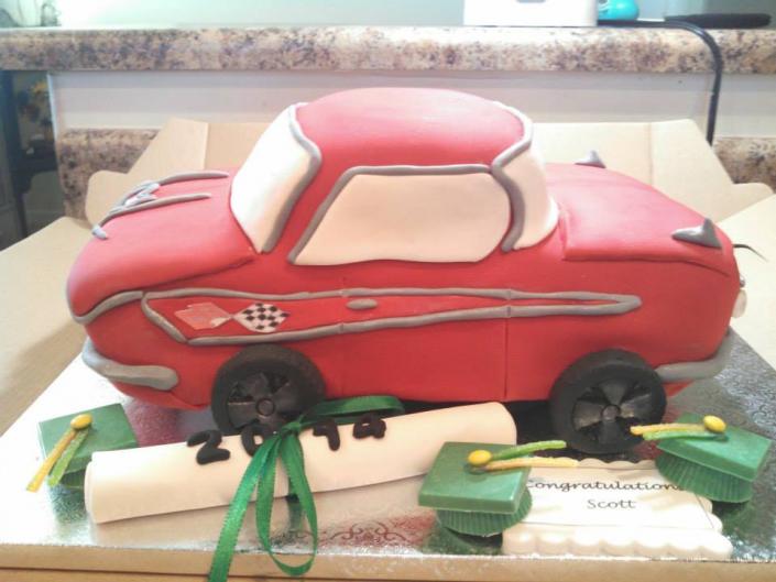 This cute car cake is sure to make little boys and big boys happy.
