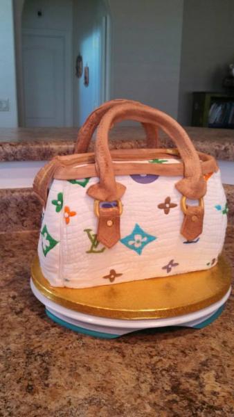 Celebrate her birthday with a cake fashioned like her favorite handbag!